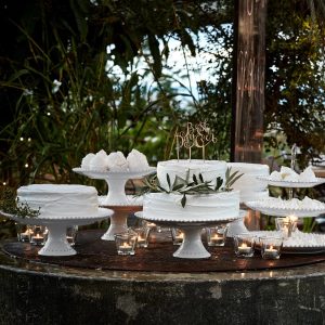 Pearl iso jalallinen tarjoilulautanen